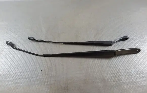 Audi Q4 e-tron Windshield/front glass wiper blade 11B955409 11B955410