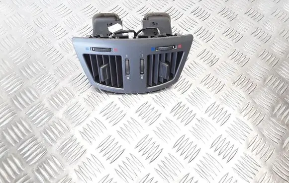BMW 7 E65 E66 Dash center air vent grill 64227002395 8385257 14121810