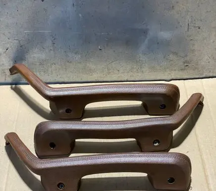 Mercedes-Benz W123 Front door interior handle trim 
