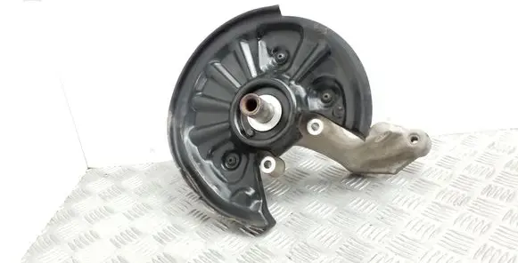 Skoda Superb B8 (3V) Rear wheel hub 3Q0505435L 3Q0615611A