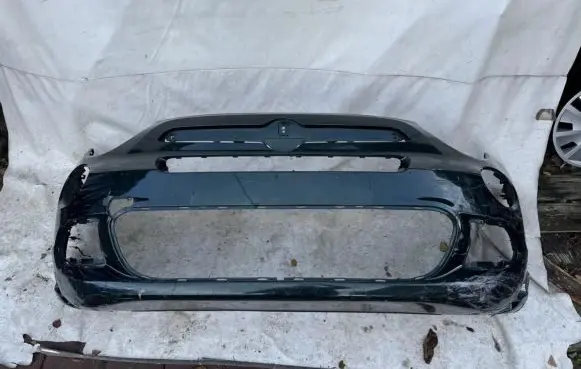 Fiat 500L Front bumper