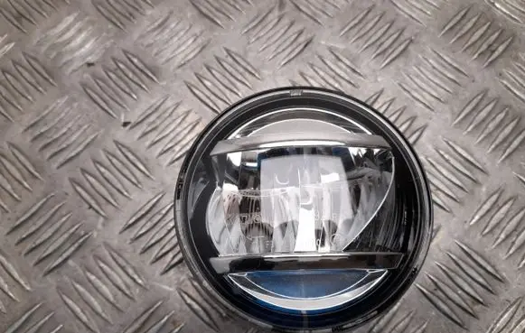 Subaru XV II Fog light set E1314326