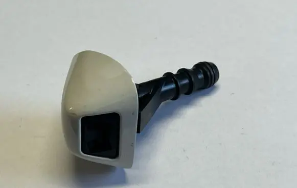 BMW 1 E81 E87 Headlight washer spray nozzle 7179466