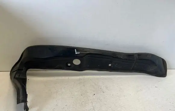 Audi A7 S7 4G Fender end trim 4G8821111A