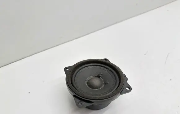 Skoda Octavia Mk4 Panel speaker 5E3035411E