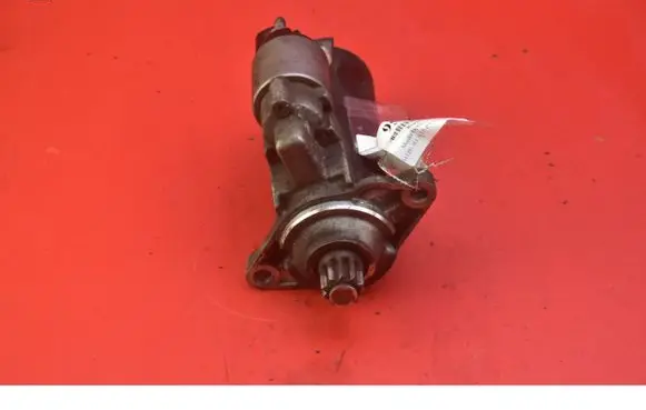 Skoda Octavia Mk2 (1Z) Starter motor 02E911023H