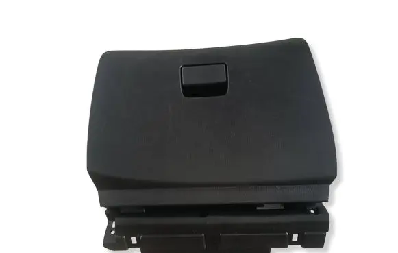 Nissan Pulsar Glove box 