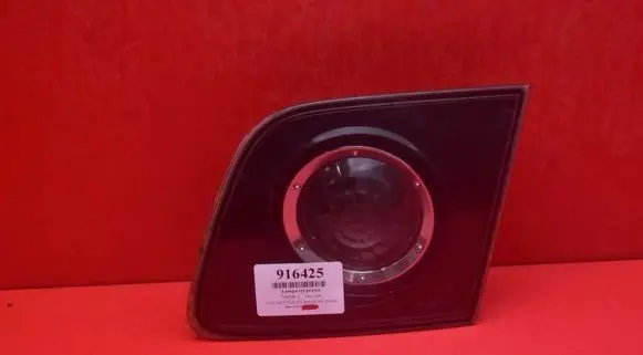 Mazda 3 I Rear/tail lights P2755R