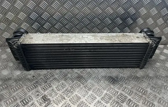 BMW 5 F10 F11 Intercooler radiator 7805629 R7368003