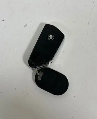 Skoda Enyaq iV Ignition key/card 
