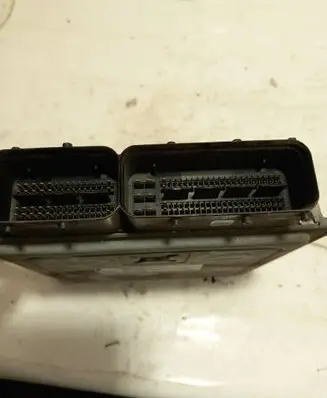 Volkswagen PASSAT B6 Engine control unit/module 03G906018CD 5WP45600AC