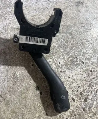 Audi A3 S3 8P Wiper turn signal indicator stalk/switch CZK0301202032 4B0953503H