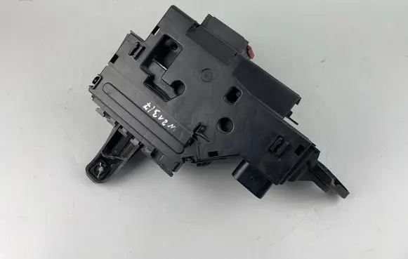 Mercedes-Benz E W213 Fuse box set A2135403939