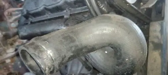 Audi A4 S4 B6 8E 8H Intercooler hose/pipe