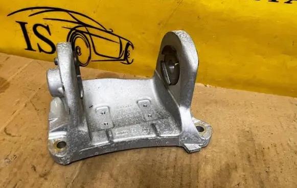 Ford Bronco Engine mount vacuum valve MB3G-6029-AC MB3G6029AC