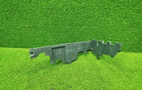 Renault Trafic III (X82) Battery tray heat shield 244310005R T06009A187