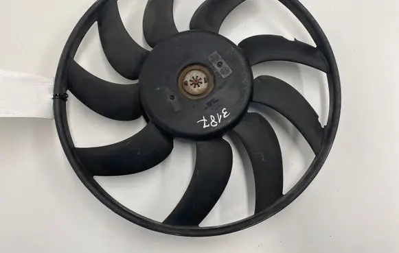 Audi A5 8T 8F Radiator cooling fan shroud 8K0959455G