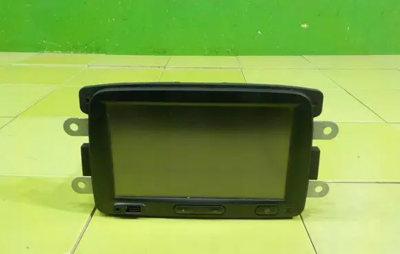 Renault Trafic III (X82) Radio/CD/DVD/GPS head unit 281156764R 18AB20