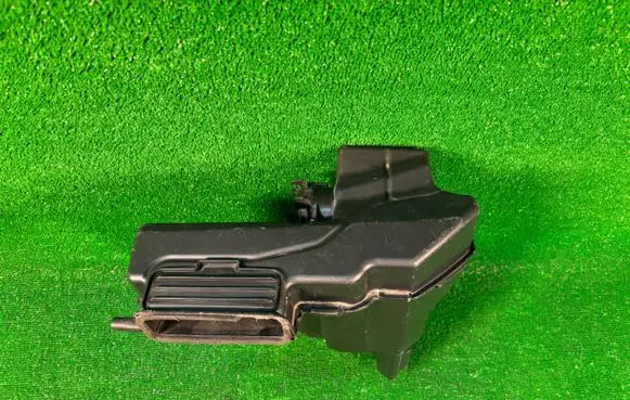 Peugeot 308 Intake resonator 9675892980