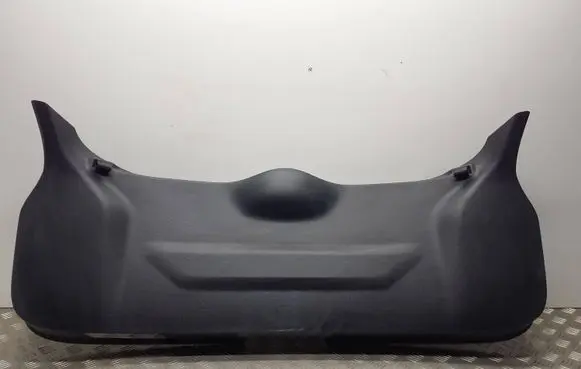 Nissan Qashqai Tailgate trim 909014EA0A