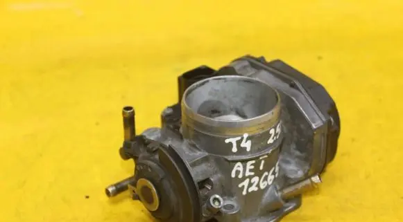 Volkswagen Transporter - Caravelle T4 Throttle body valve 06A133064B