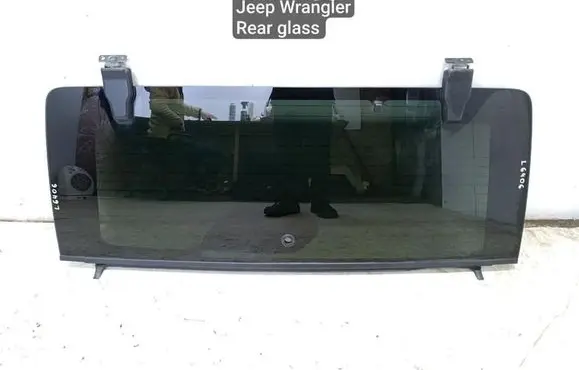 Jeep Wrangler Rear windscreen/windshield window 
