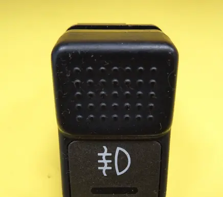 Subaru Legacy Fog light switch 