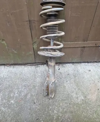 Ford Explorer V Front shock absorber/damper