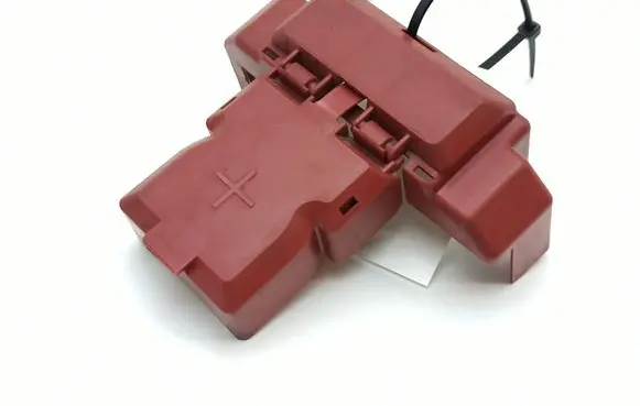 Nissan Navara D23 Positive cable (battery) 