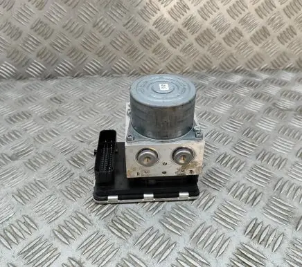 Aston Martin DB11 ABS Pump HY532C405AA