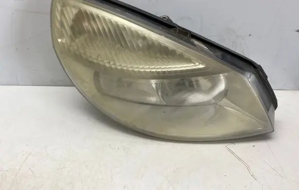 Renault Scenic I Headlight/headlamp 15810400RE