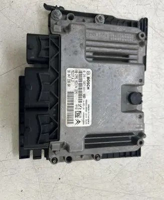 Peugeot 308 Engine control unit/module 9804723880 9666319580 0261S07931