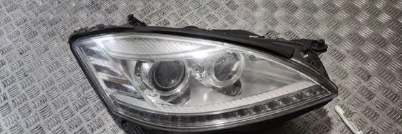 Mercedes-Benz S W221 Headlight/headlamp A2218202839