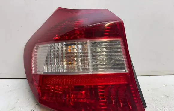 BMW 1 E81 E87 Rear/tail lights R02F00