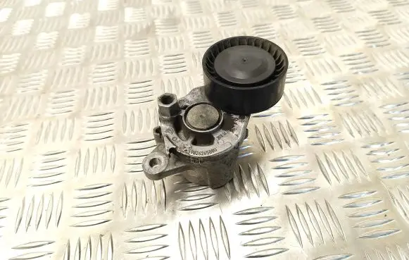 Citroen DS7 Crossback Generator/alternator belt tensioner 9826265880