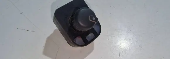 Audi A6 S6 C6 4F Wing mirror switch 8E0959565
