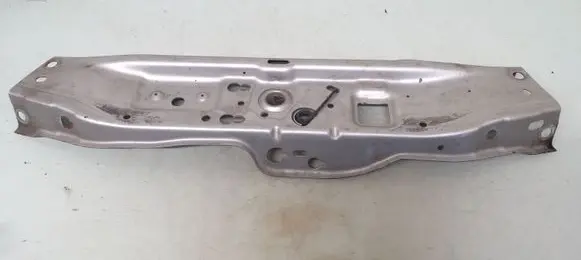 Opel Astra H Top upper radiator support slam panel