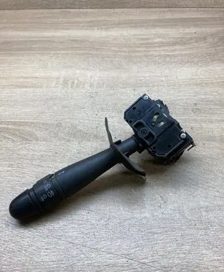 Renault Megane II Indicator stalk 36998A