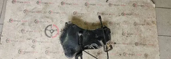 Citroen C5 AdBlue liquid reservoir 9651826480