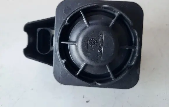 Skoda Octavia Mk3 (5E) Alarm system siren 5Q0951605A