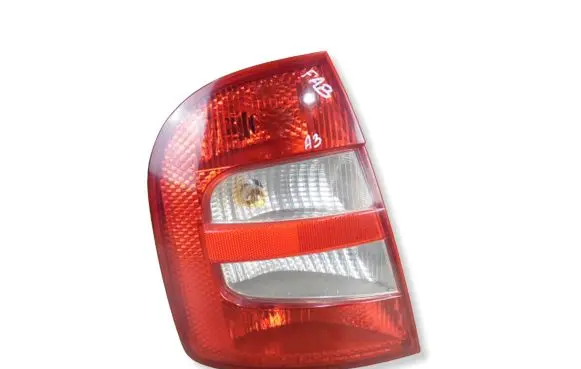 Skoda Fabia Mk1 (6Y) Rear/tail lights 6Y6945095 6Y6945111 XU3X13405AA