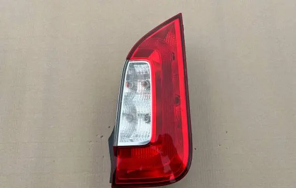 Skoda Citigo Rear/tail lights 1ST945096F 15616F