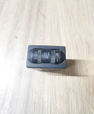 Volkswagen Transporter - Caravelle T4 Seat heating switch 3A0963563