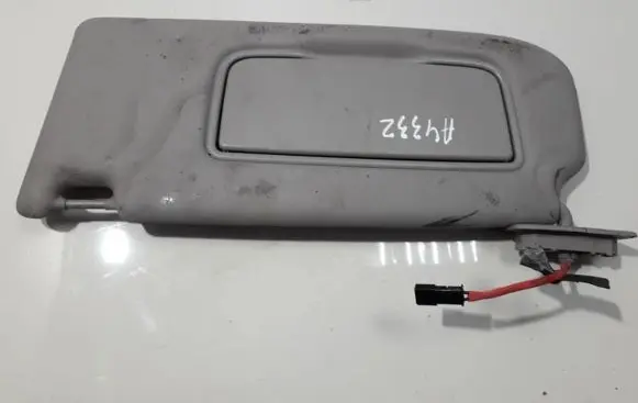 Volvo V50 Sun visor