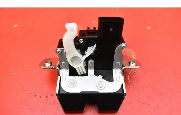 KIA Sportage Tailgate/trunk/boot lock/catch/latch 