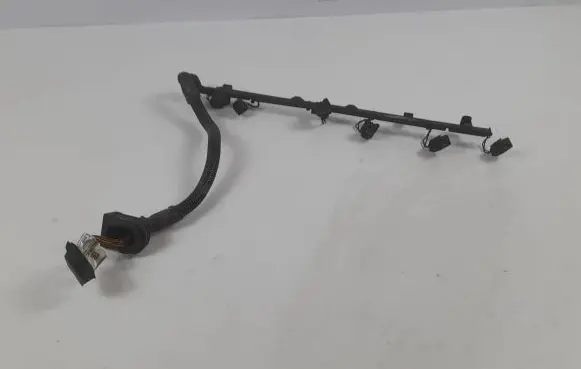 BMW 5 F10 F11 Fuel injector wires 755066604