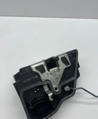 BMW 7 E65 E66 Front door lock 