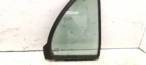 Toyota Yaris Rear vent window glass 43R00048 DOT24AS2M68