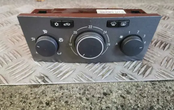 Opel Zafira B Climate control unit 13245119