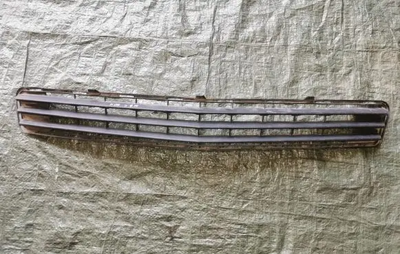 Mercedes-Benz C W204 Front bumper lower grill A2048850023